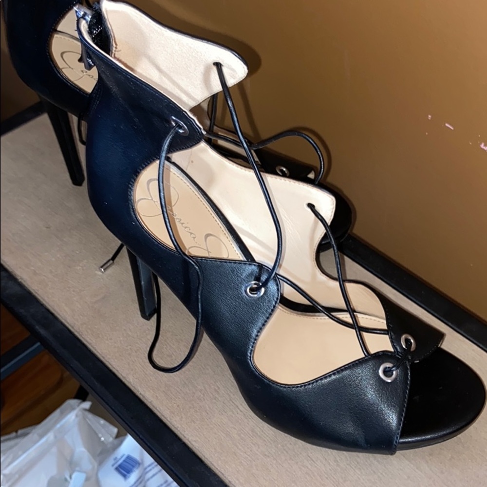 Black Lace w/ back zipper heels!!
